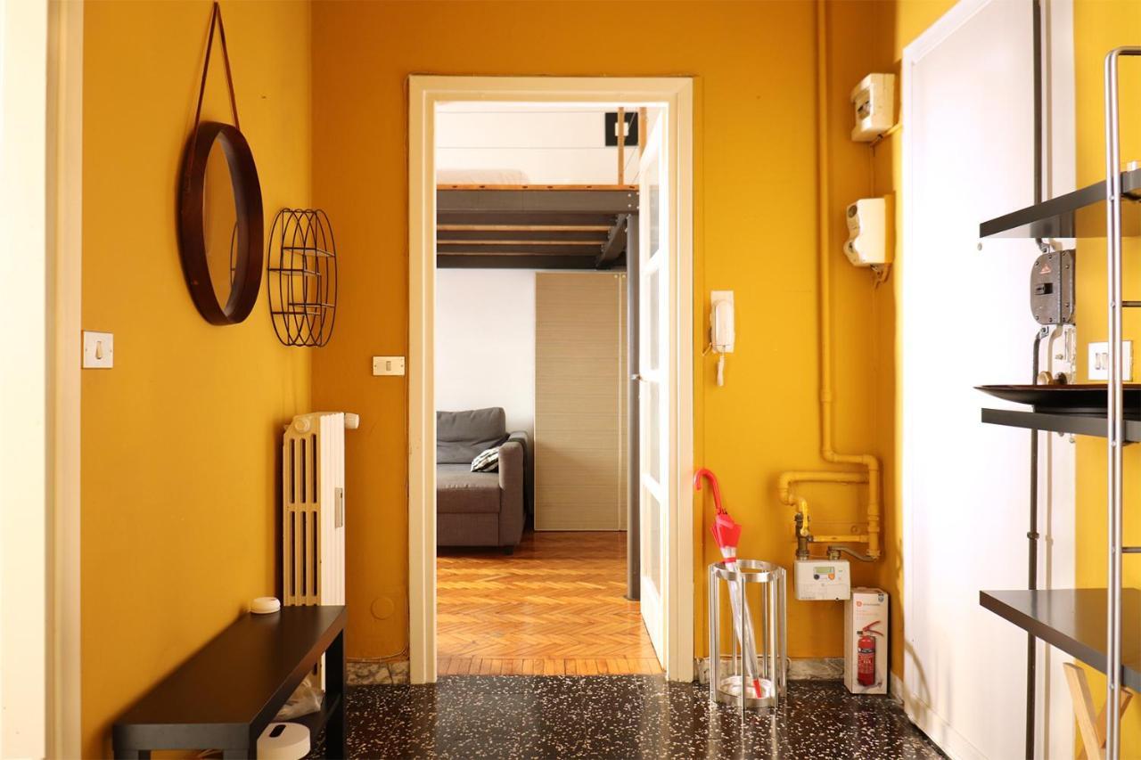 Isola Centro Bilocale Su 2 Livelli Free Wi-Fi Apartamento Milão Exterior foto