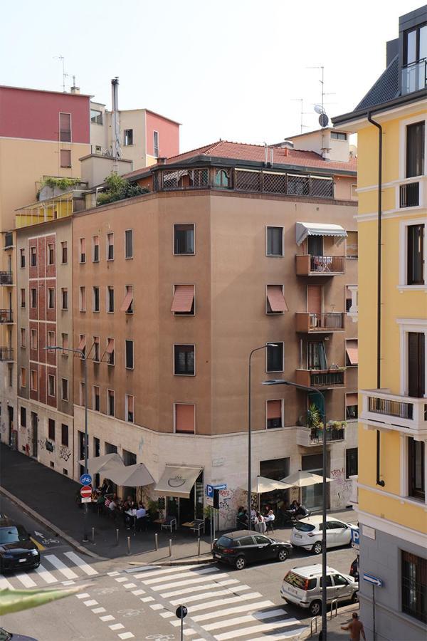 Isola Centro Bilocale Su 2 Livelli Free Wi-Fi Apartamento Milão Exterior foto