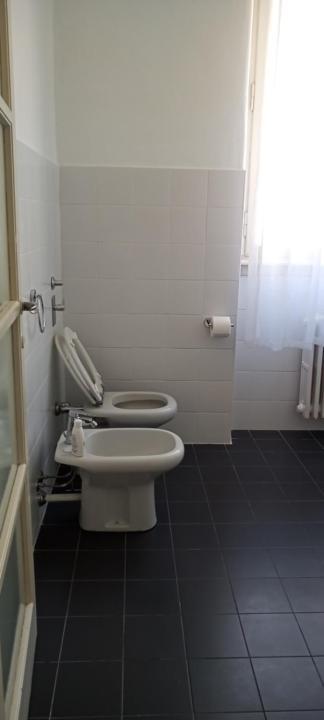 Isola Centro Bilocale Su 2 Livelli Free Wi-Fi Apartamento Milão Exterior foto